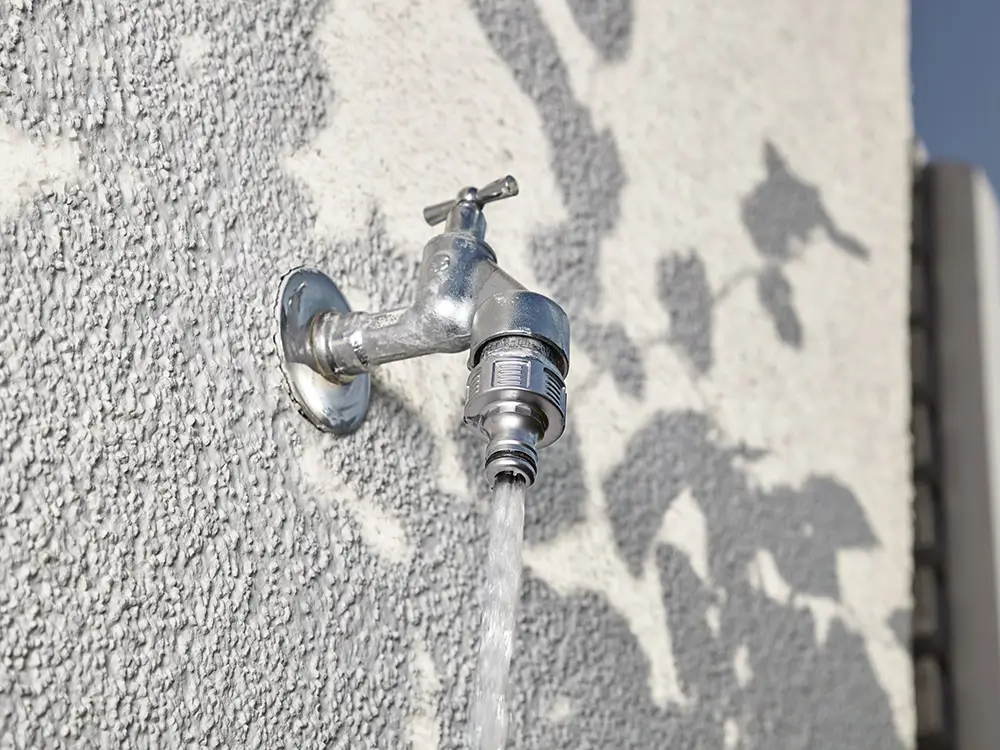 水栓コネクタA